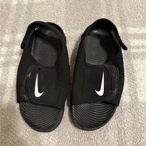Nike Black Sandals Sunray Slides kids